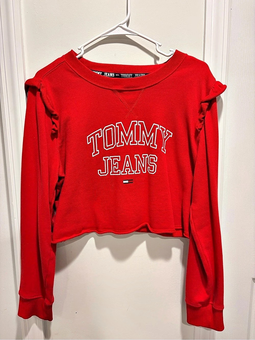 Tommy Jeans Cropped Ruffle-Trim Sweatshirt Red Large